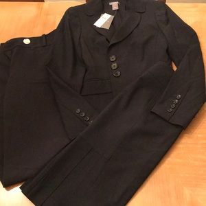 Brand new Ann Taylor Pant/Skirt suit set